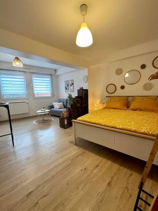 Appartement Neuf Entierement Equipe Proche Centre Amiens Buitenkant foto