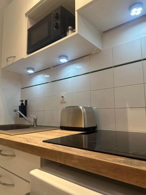 Appartement Neuf Entierement Equipe Proche Centre Amiens Buitenkant foto