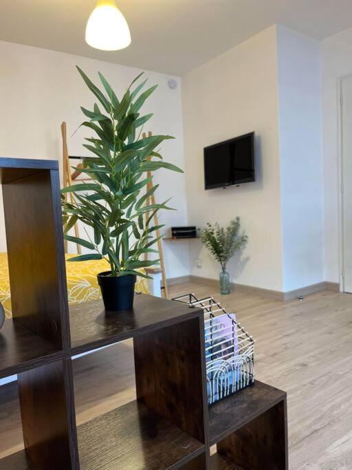 Appartement Neuf Entierement Equipe Proche Centre Amiens Buitenkant foto